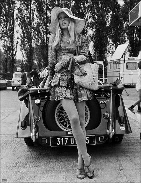 Brigitte_Bardot_Tourer 317UL75.jpg